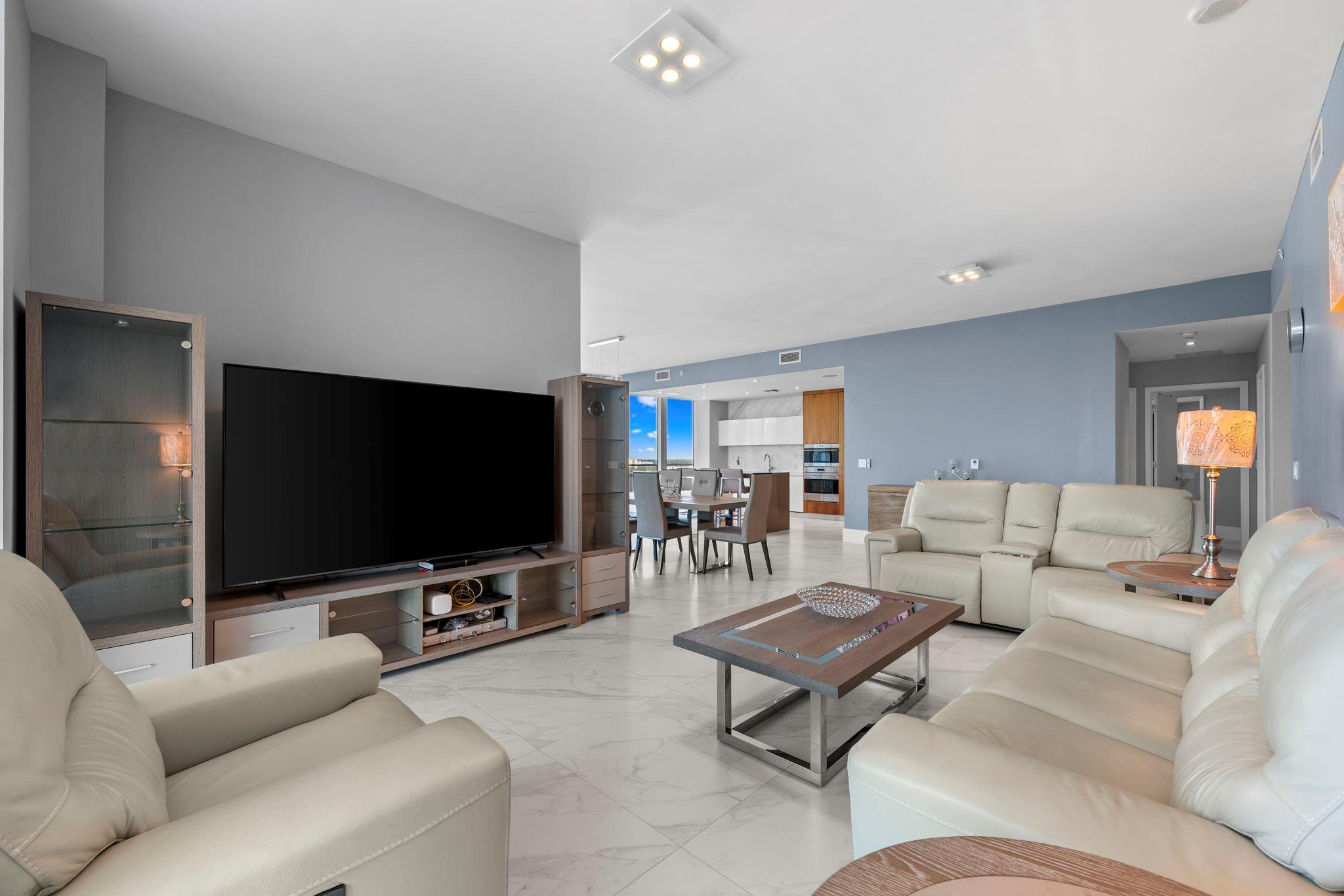 701 N Fort Lauderdale Bch Blvd #1205 Fort Lauderdale, FL 33304 701 N Fort Lauderdale Bch Blvd #1205 Fort Lauderdale, FL 33304