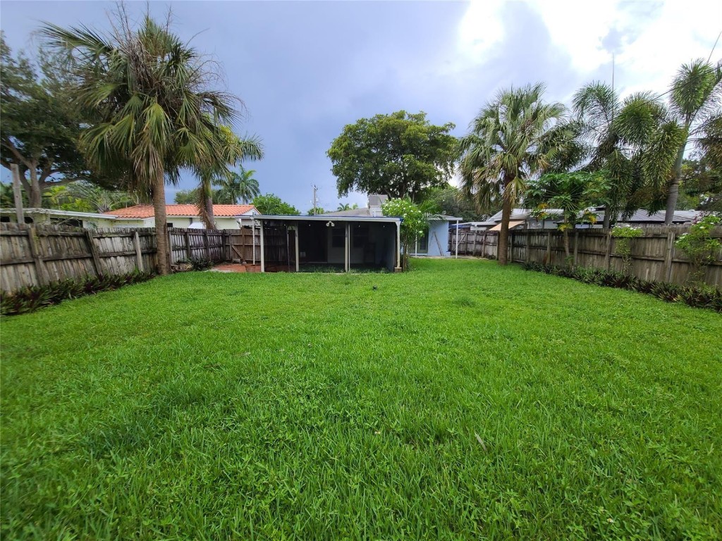 904 SE 13th Fort Lauderdale, FL 33316