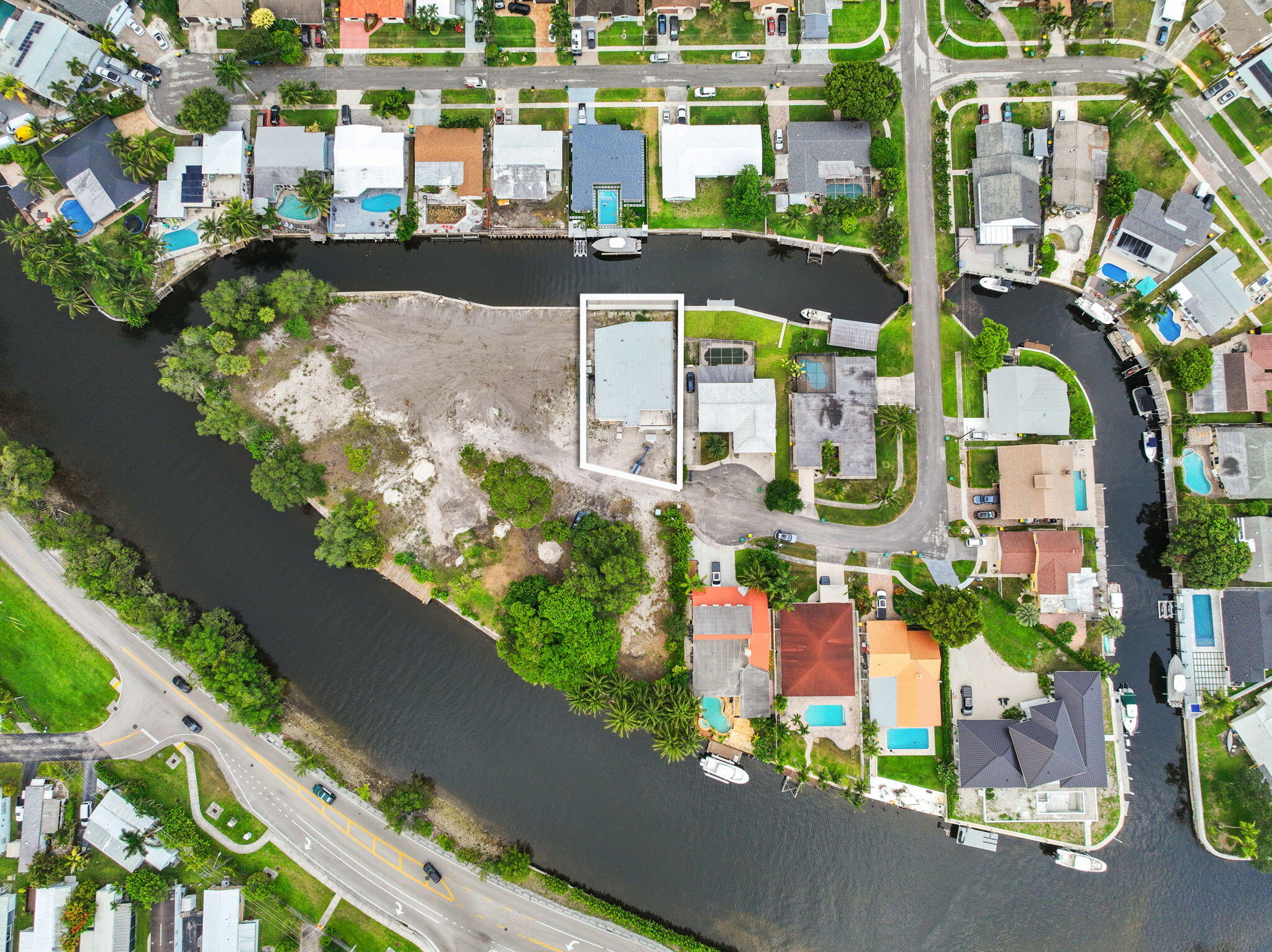 1410 Florian Dania Beach, FL 33004