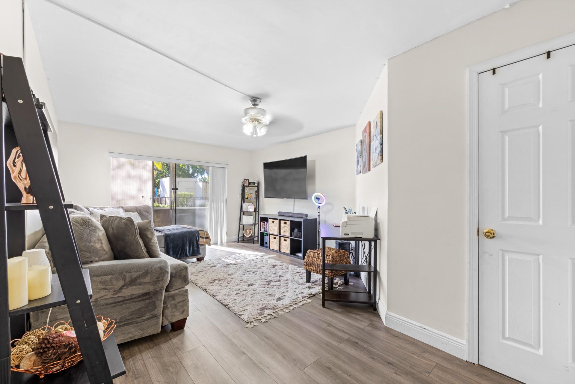 6075 N Sabal Palm Blvd #114