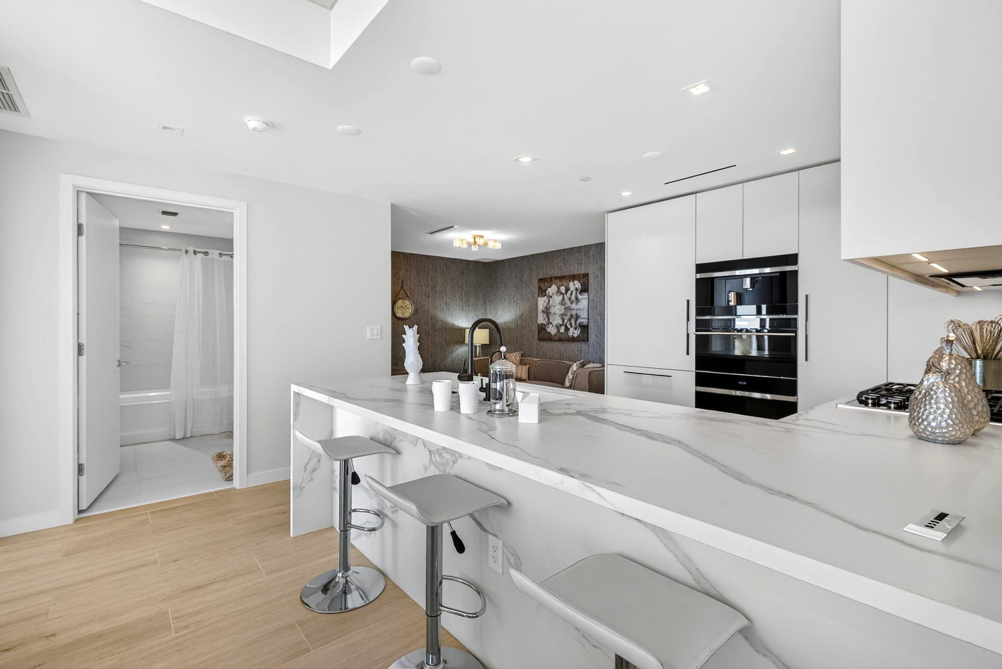 1116 N Ocean Blvd #602 Pompano Beach, FL 33062