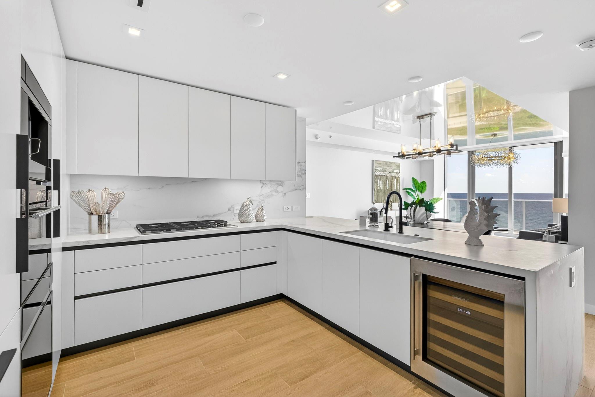 1116 N Ocean Blvd #602 Pompano Beach, FL 33062