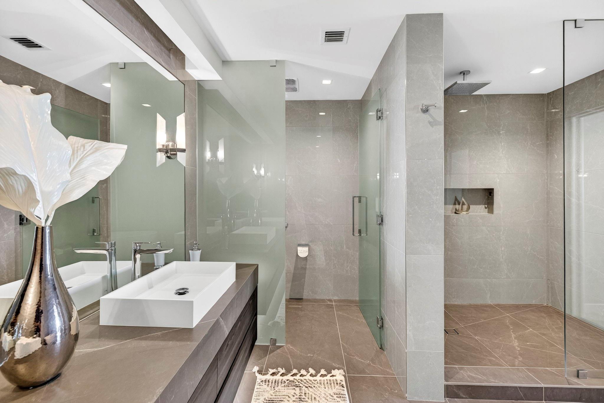 1116 N Ocean Blvd #602 Pompano Beach, FL 33062