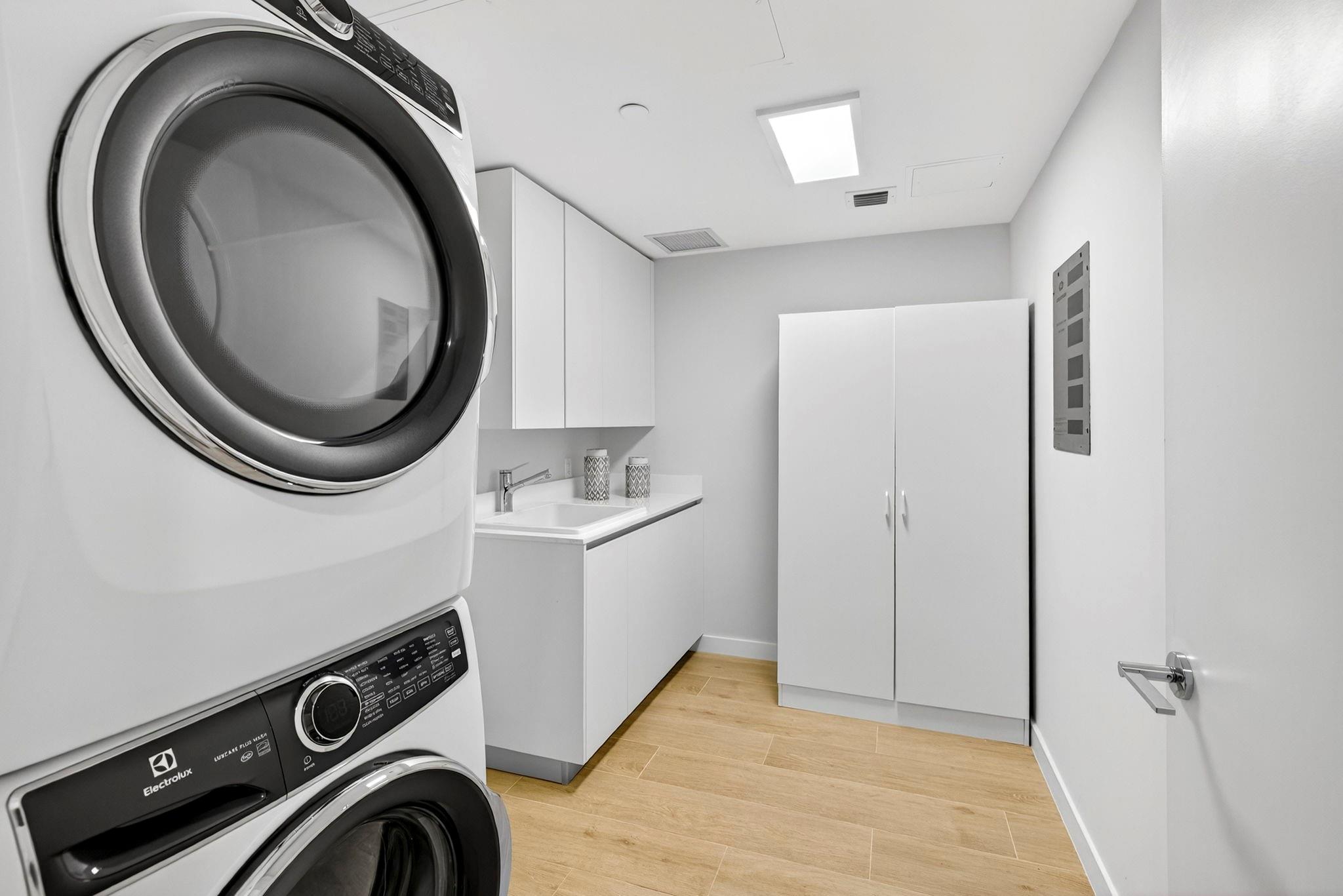 1116 N Ocean Blvd #602 Pompano Beach, FL 33062