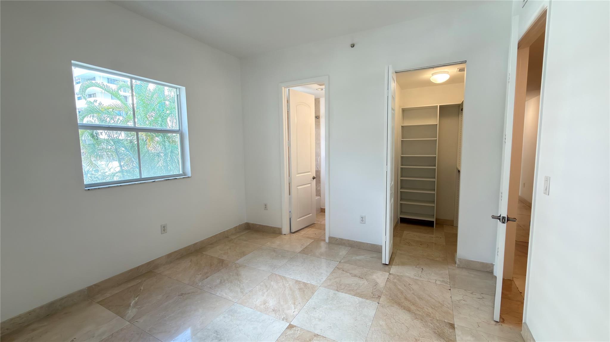 642 Valencia #305 Coral Gables, FL 33134