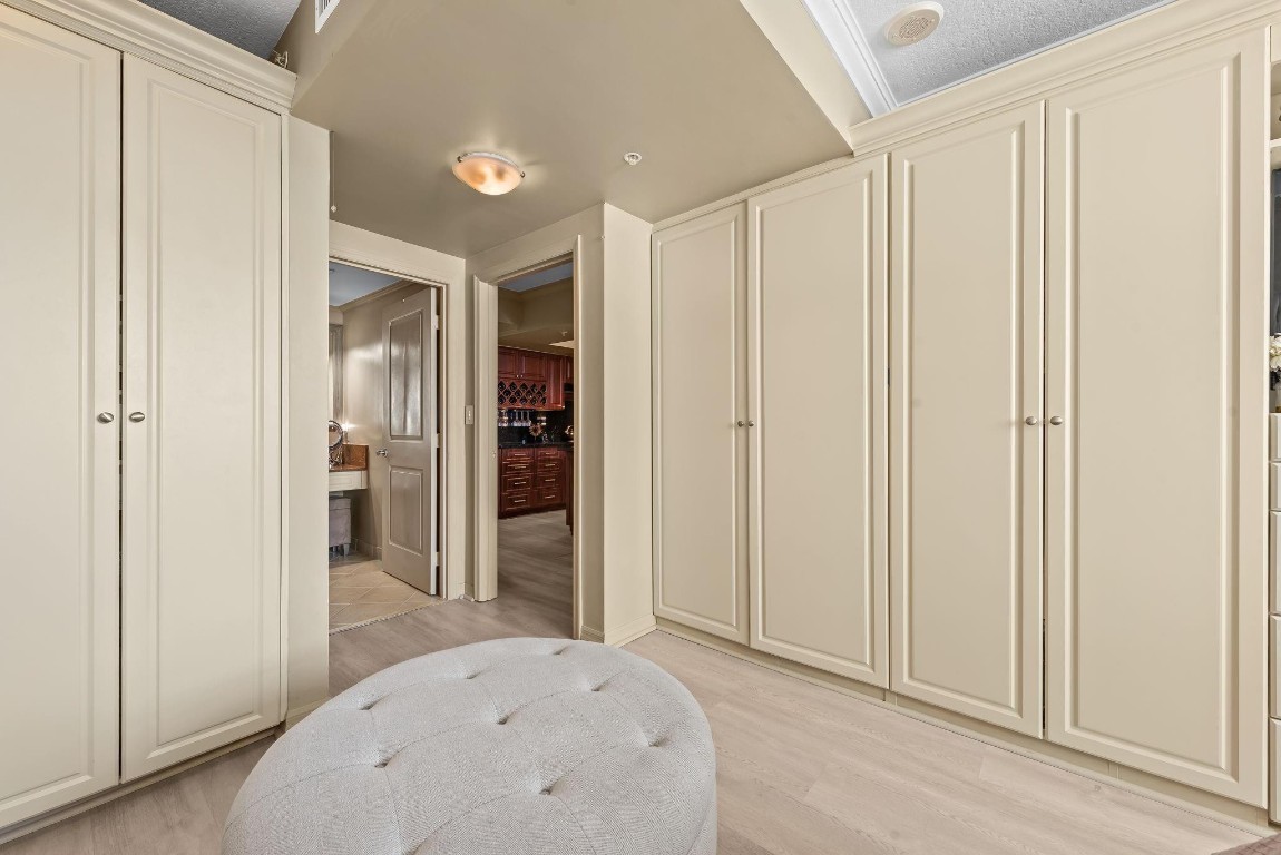 347 N New Riv Dr E #2105 Fort Lauderdale, FL 33301