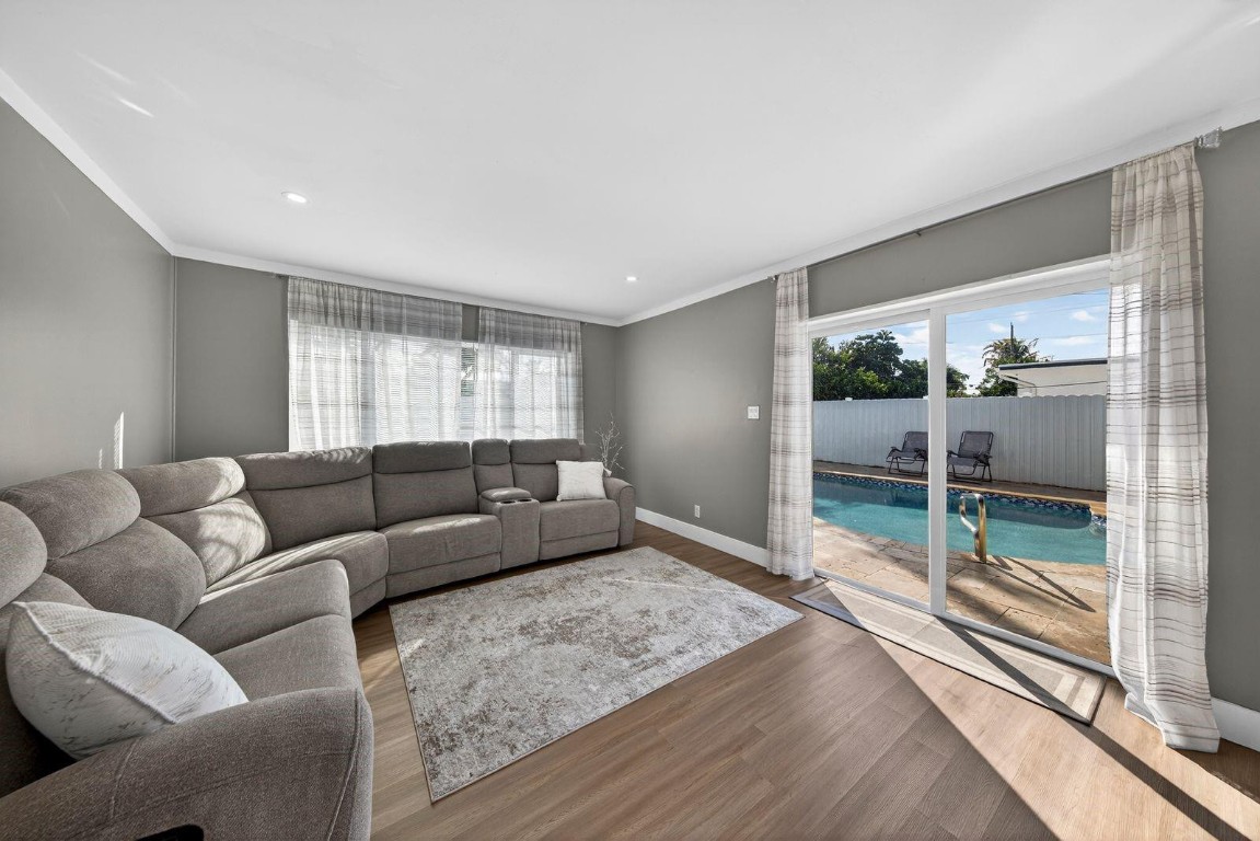 7450 Branch St Hollywood, FL 33024