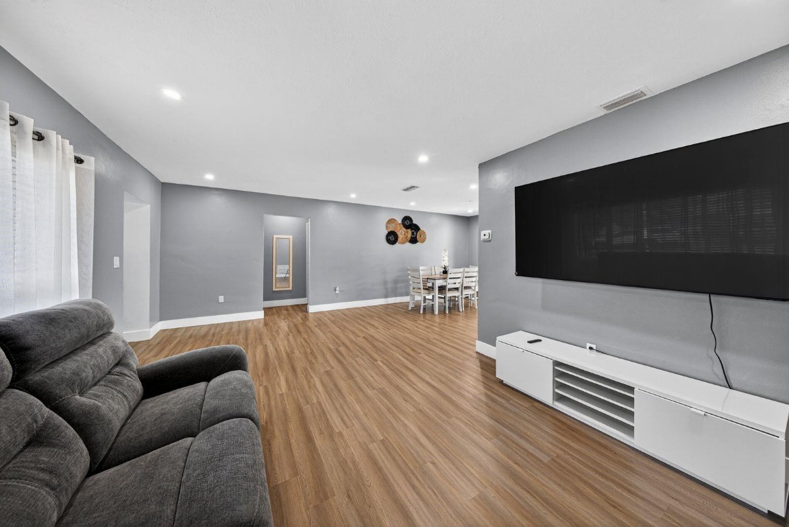 7450 Branch St Hollywood, FL 33024