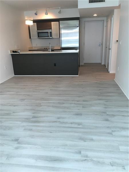 image 500 Brickell East2