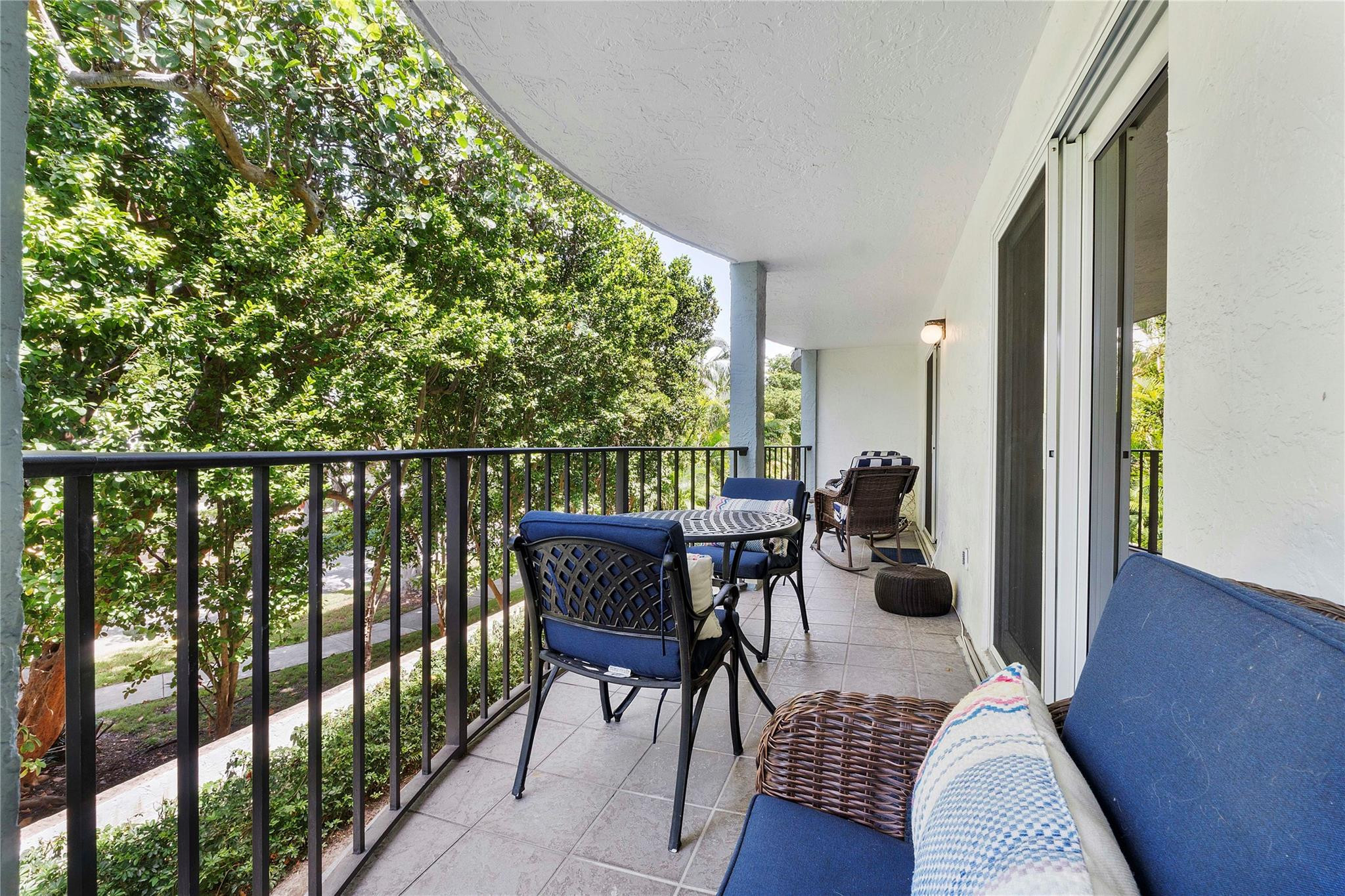 3909 N Ocean #206 Fort Lauderdale, FL 33308