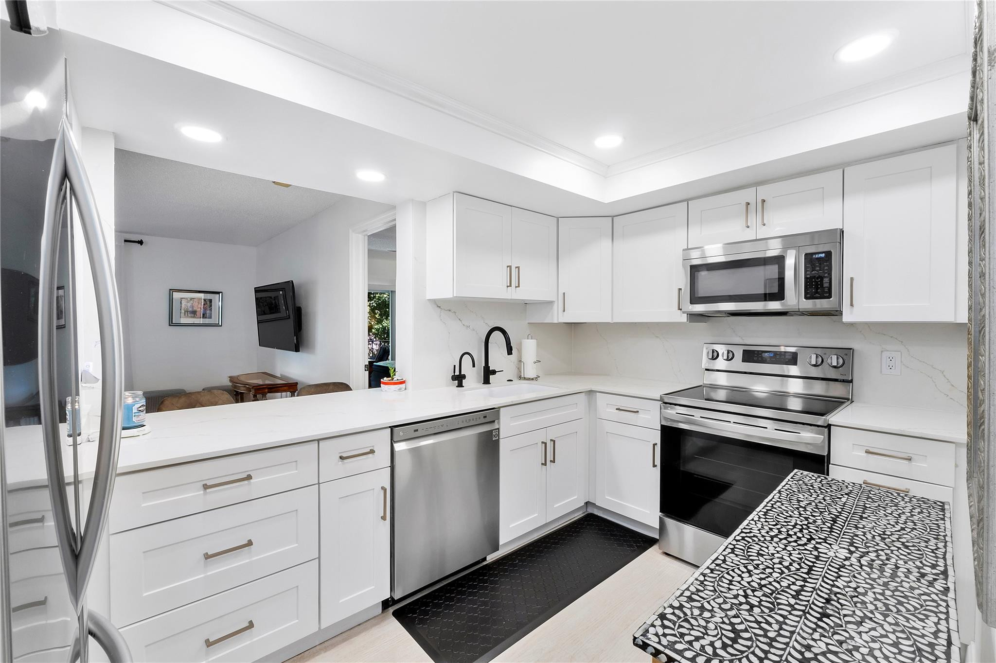 3909 N Ocean #206 Fort Lauderdale, FL 33308