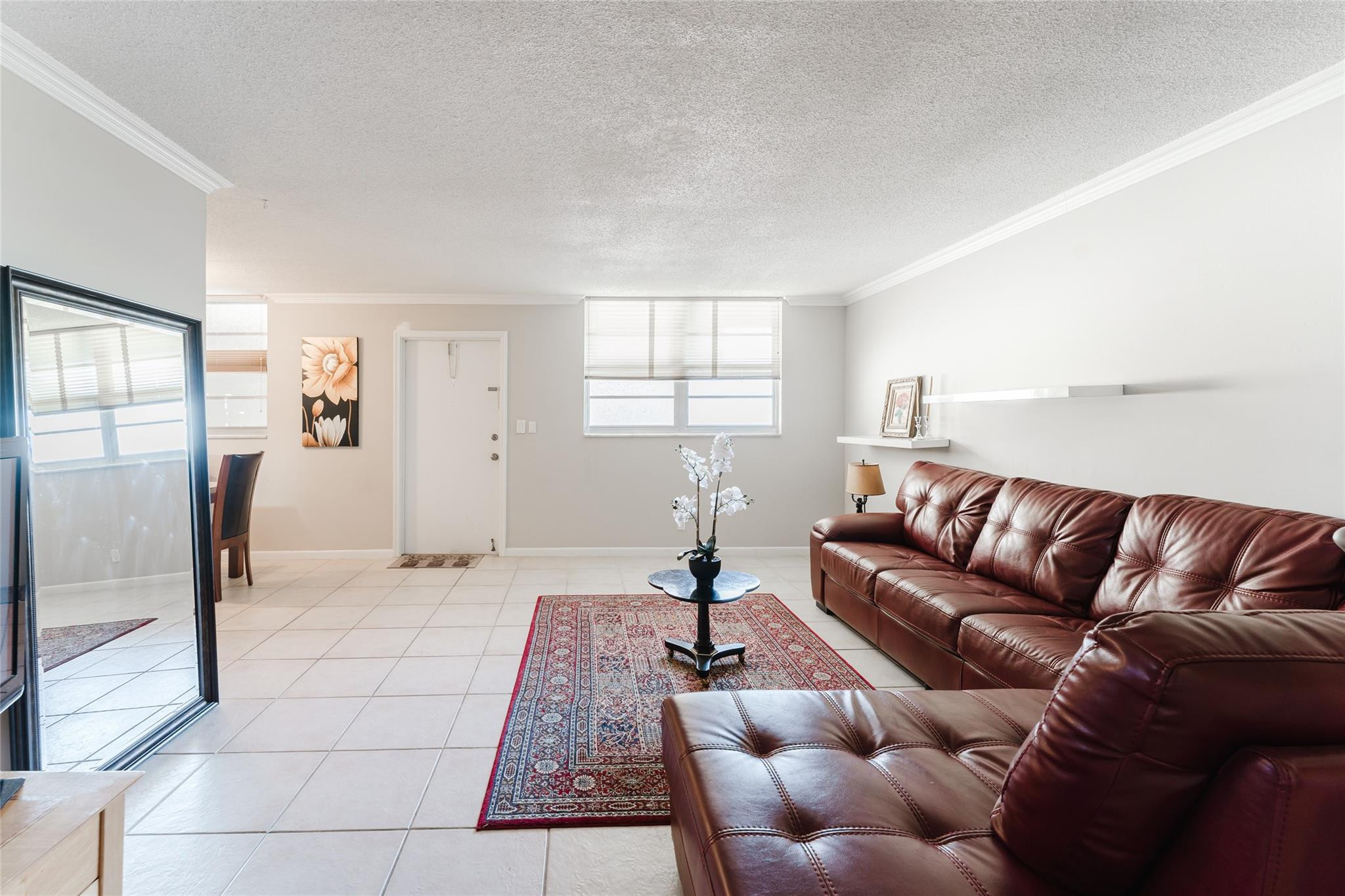 1811 Jefferson #304 Hollywood, FL 33020
