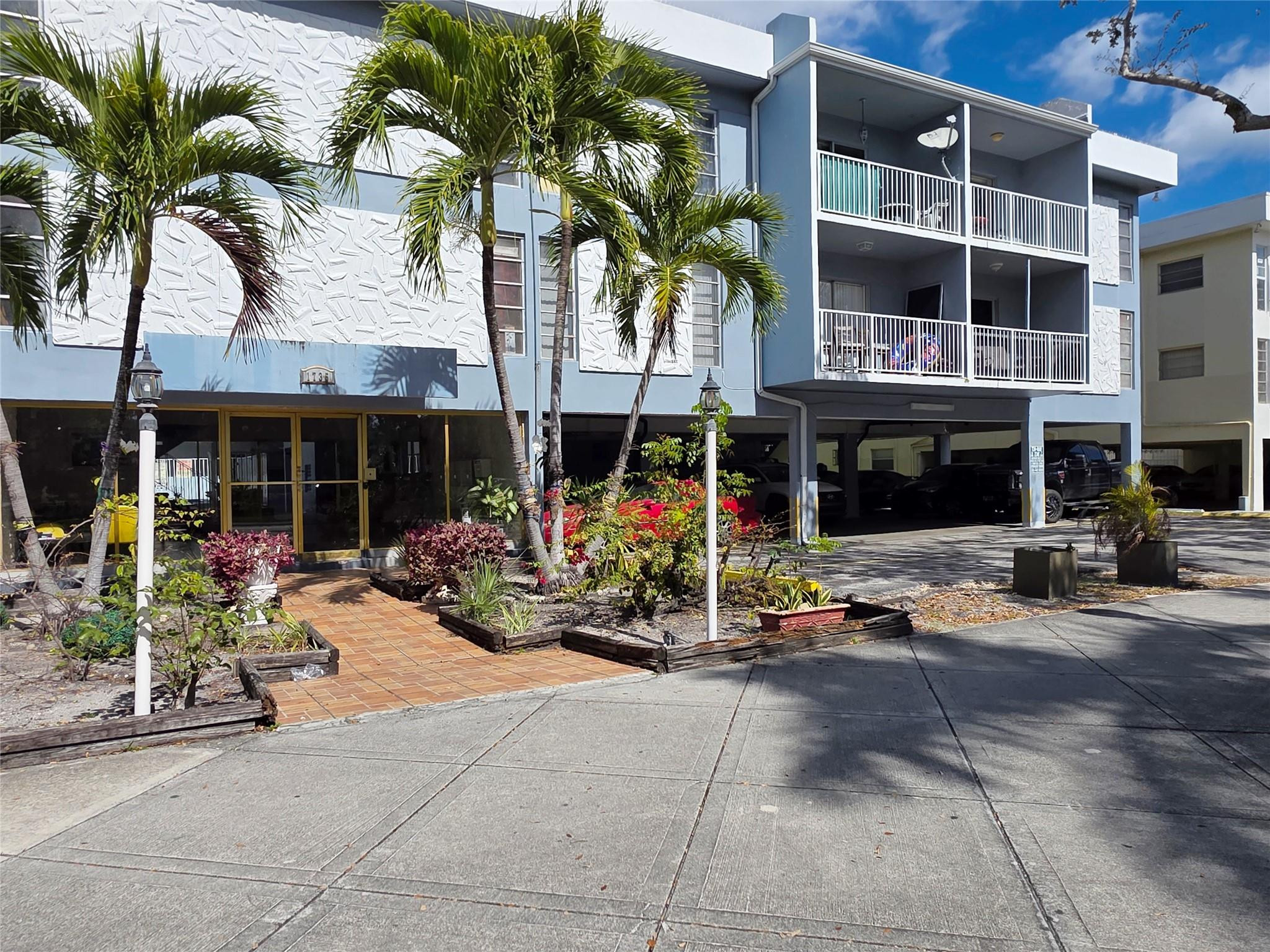 1735 NE 164th #A-302