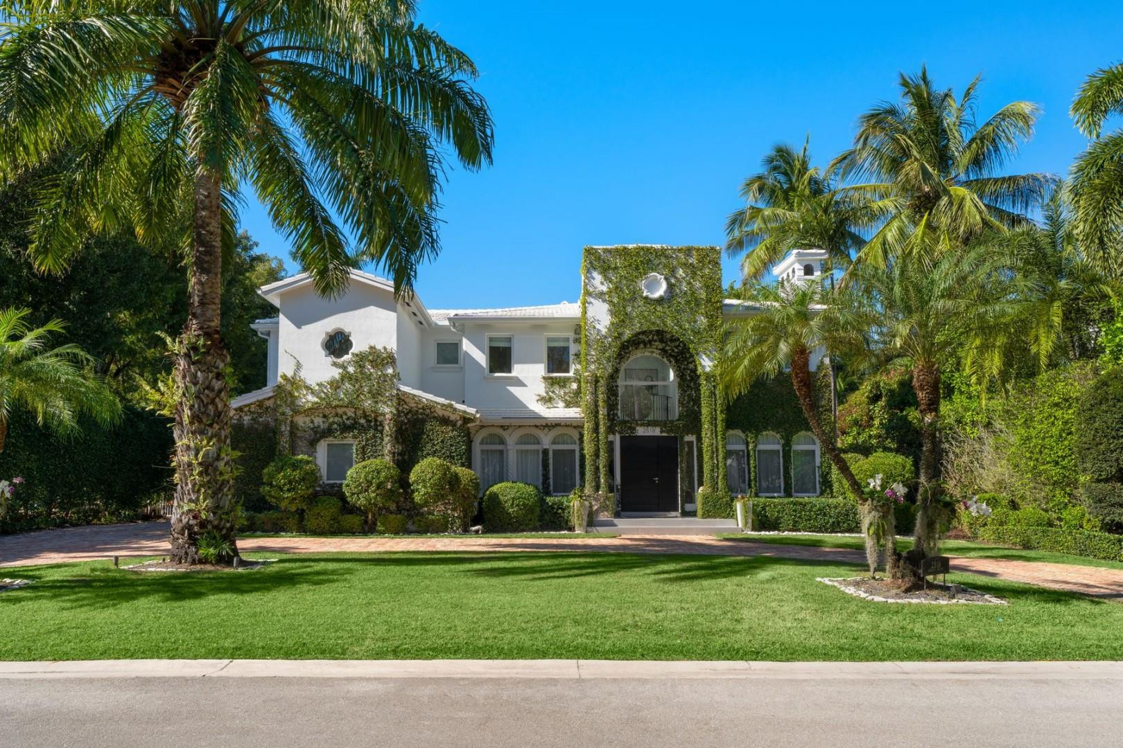 2516 Sunset Miami Beach, FL 33140