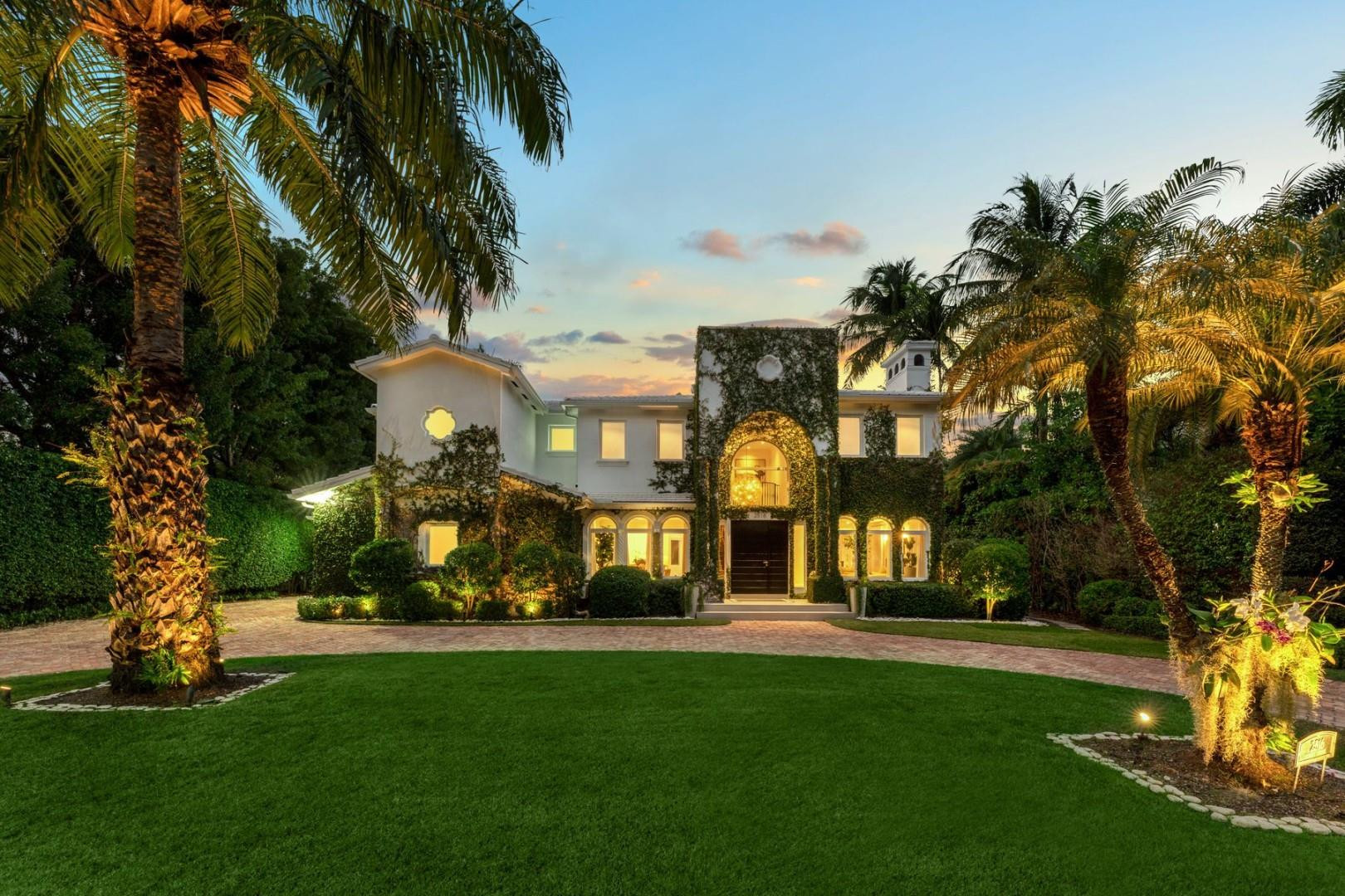 2516 Sunset Miami Beach, FL 33140