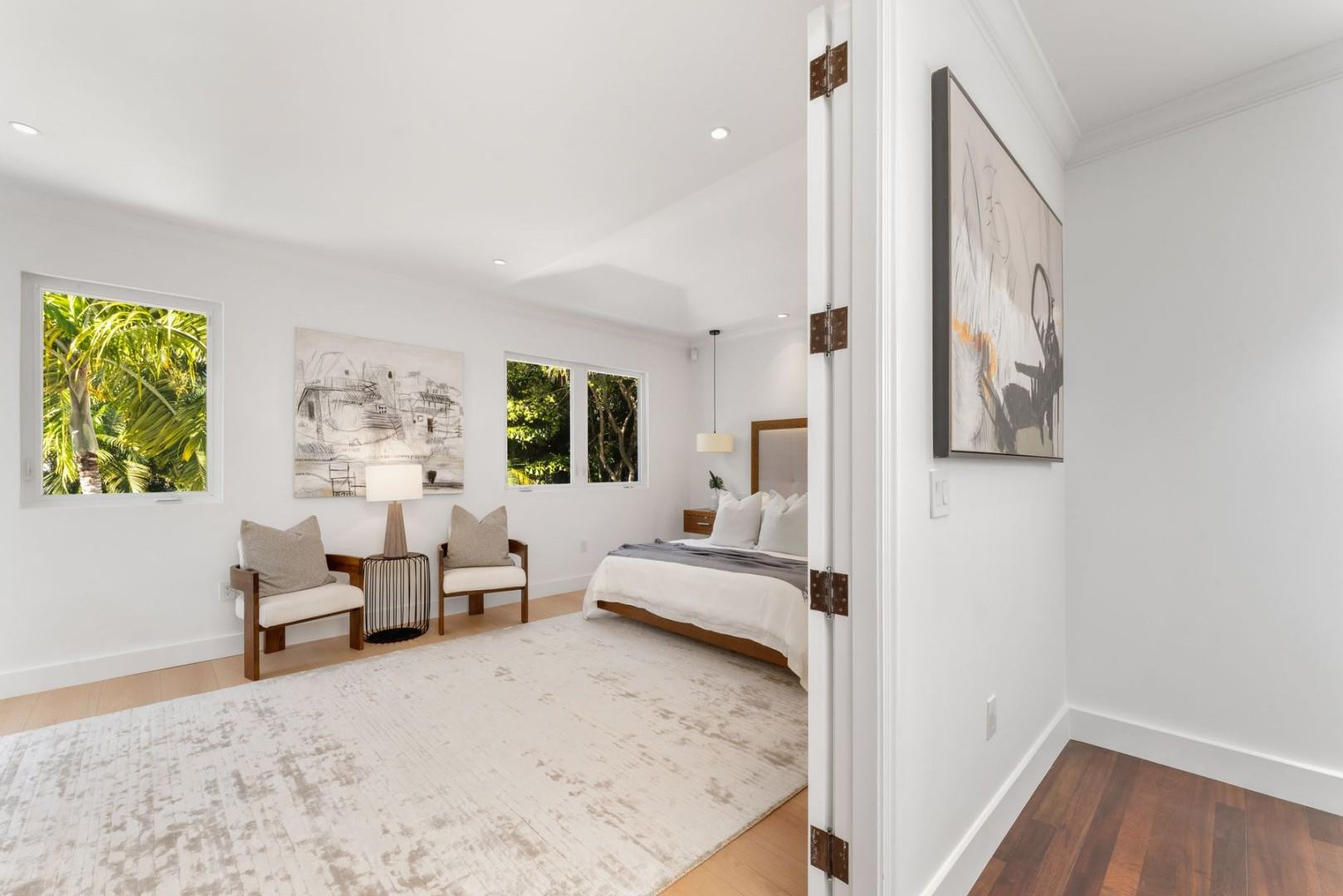 2516 Sunset Miami Beach, FL 33140