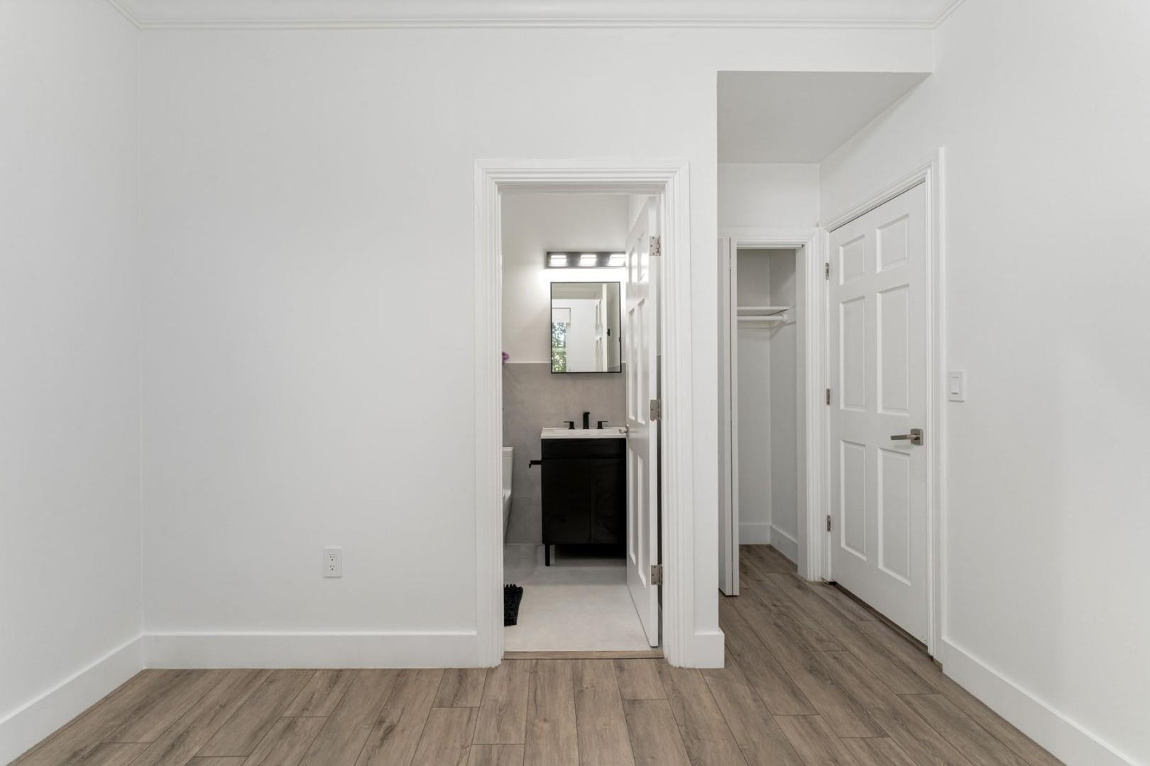 2516 Sunset Miami Beach, FL 33140