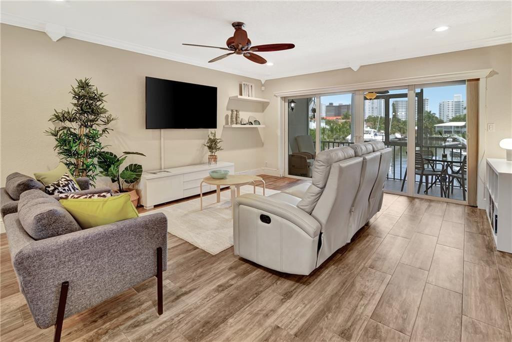 3201 NE 36th #17 Fort Lauderdale, FL 33308