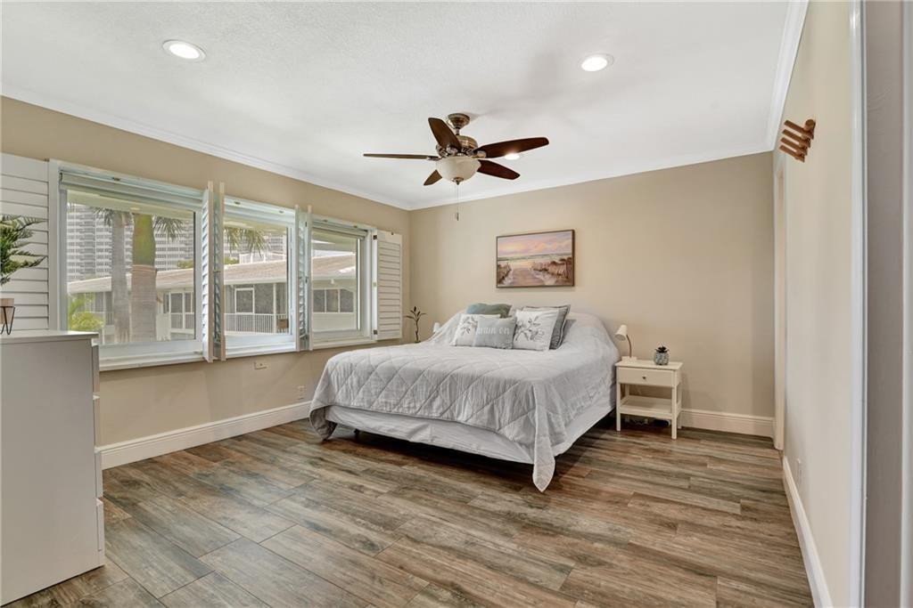 3201 NE 36th #17 Fort Lauderdale, FL 33308