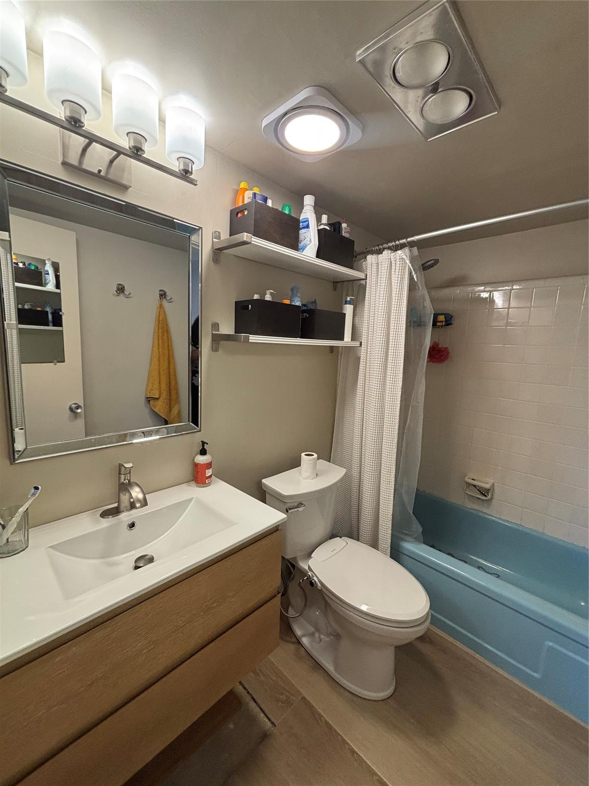 900 SW 12th #202 Fort Lauderdale, FL 33315