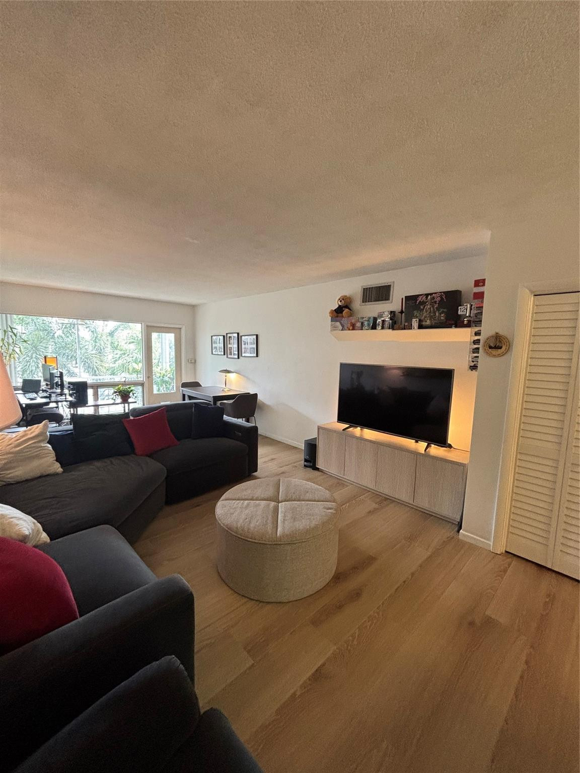 900 SW 12th #202 Fort Lauderdale, FL 33315