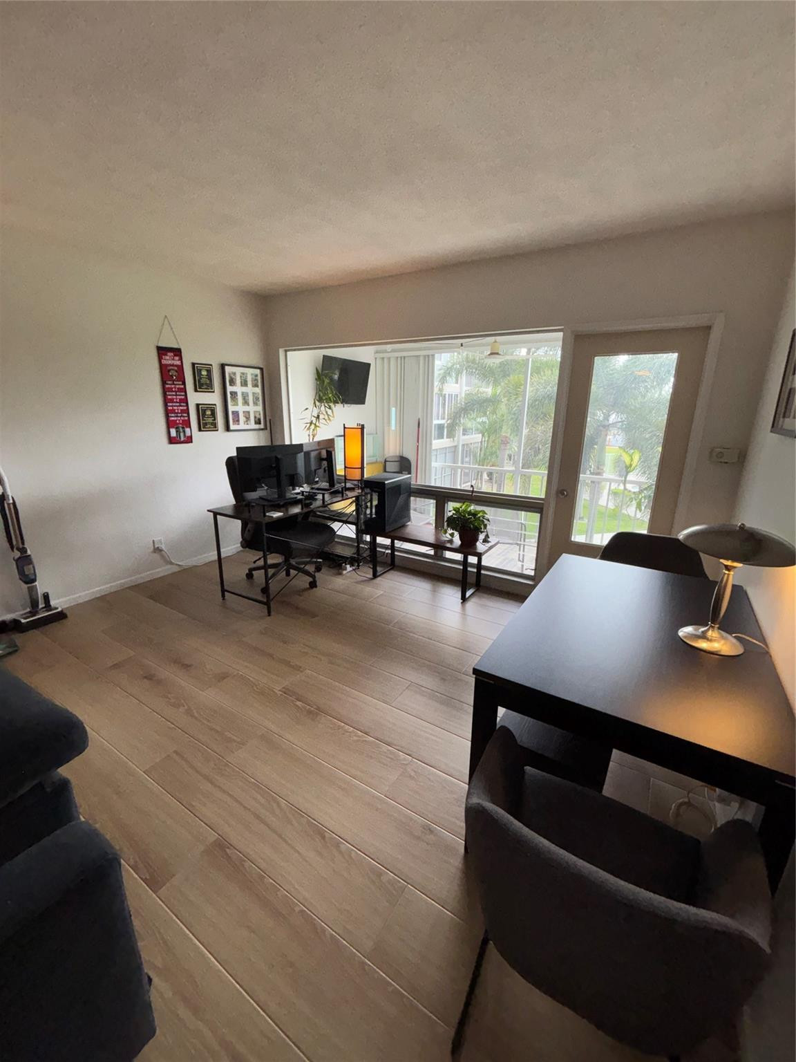 900 SW 12th #202 Fort Lauderdale, FL 33315