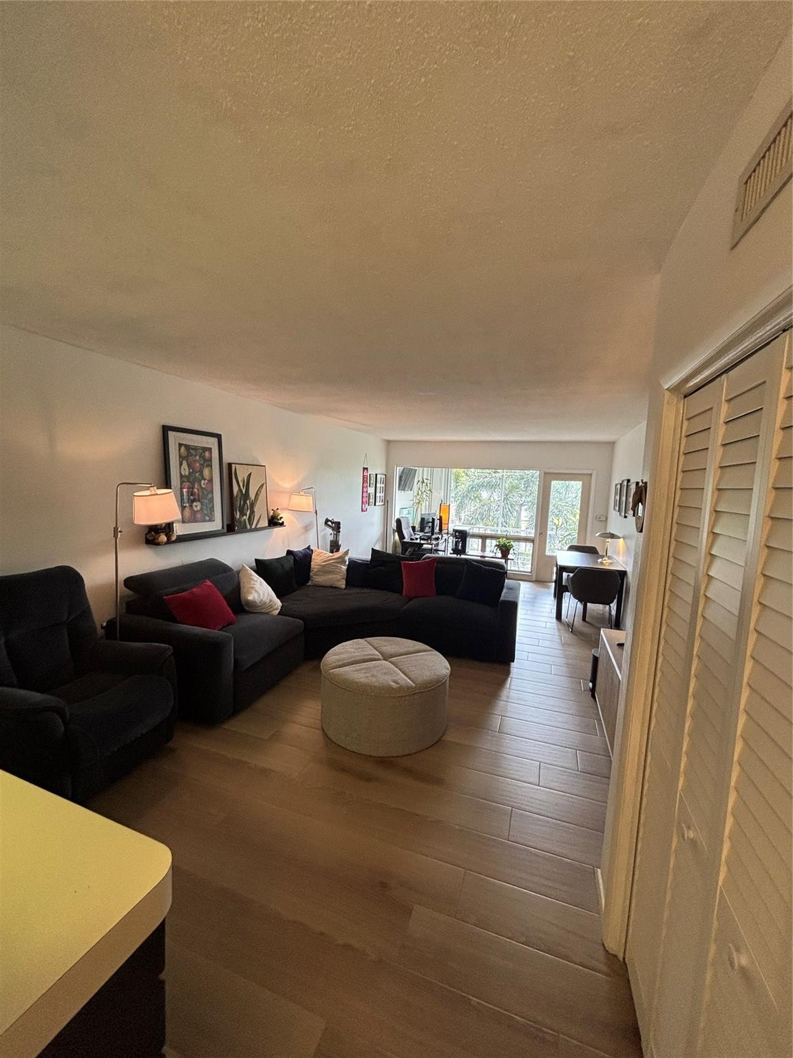 900 SW 12th #202 Fort Lauderdale, FL 33315