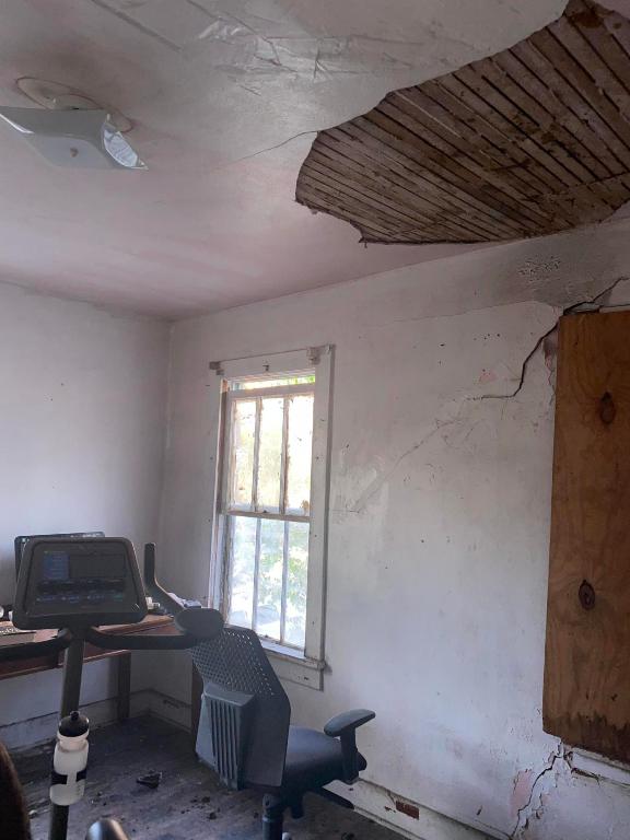 Undisclosed Address West Palm Beach, FL 33401