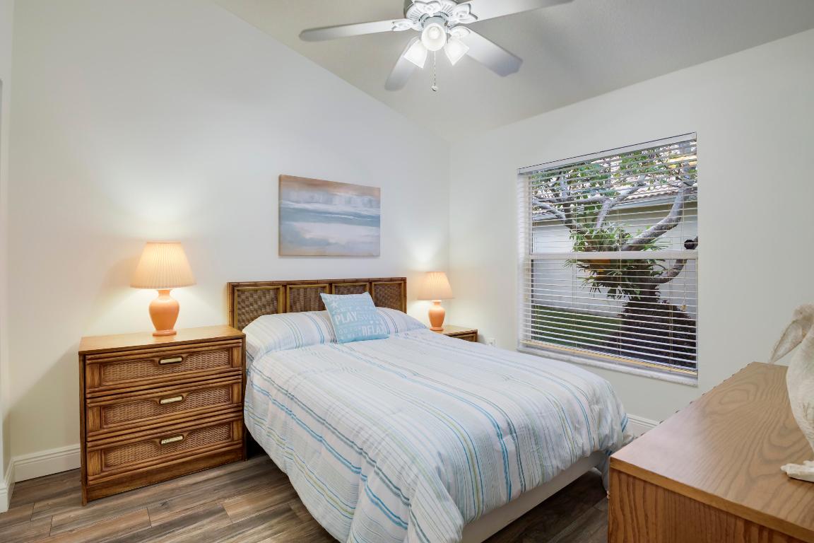 12958 Hampton Lks Boynton Beach, FL 33436