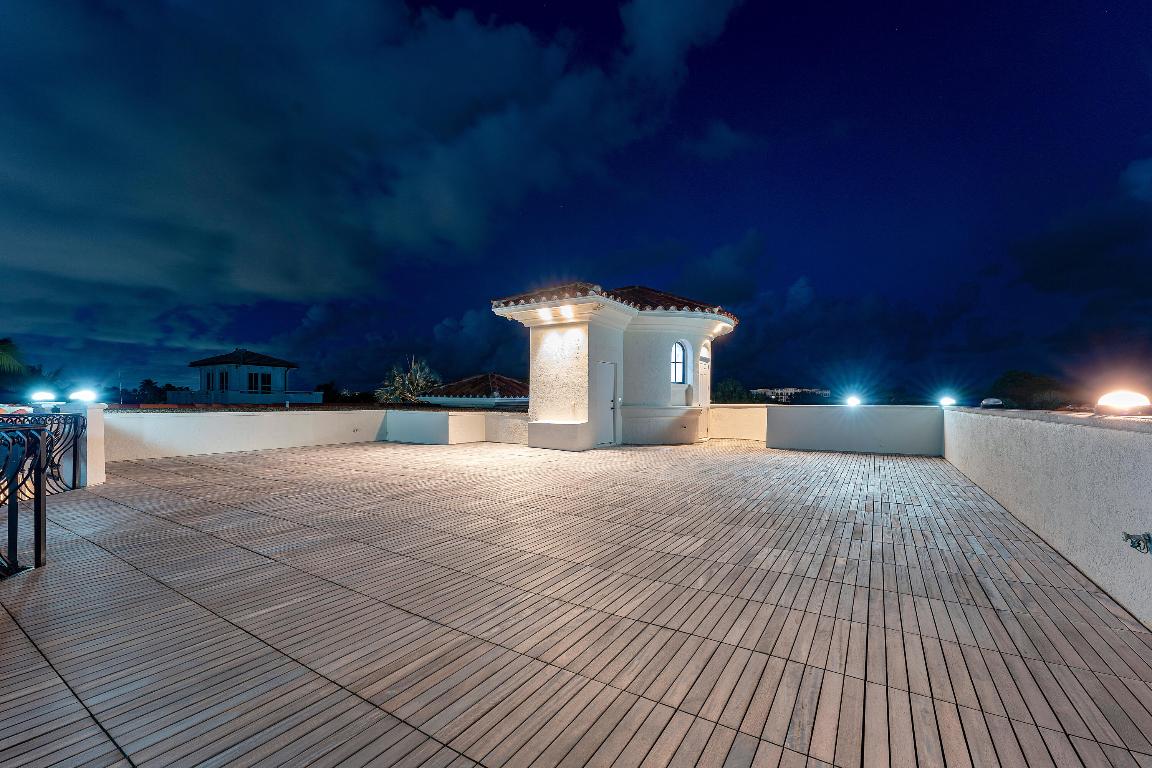 155 SE Spanish Boca Raton, FL 33432