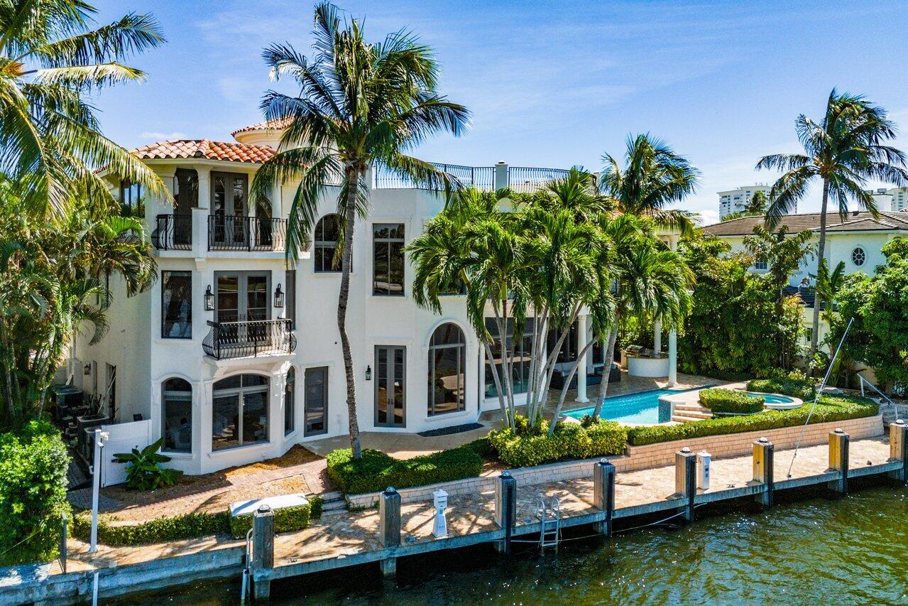 155 SE Spanish Boca Raton, FL 33432