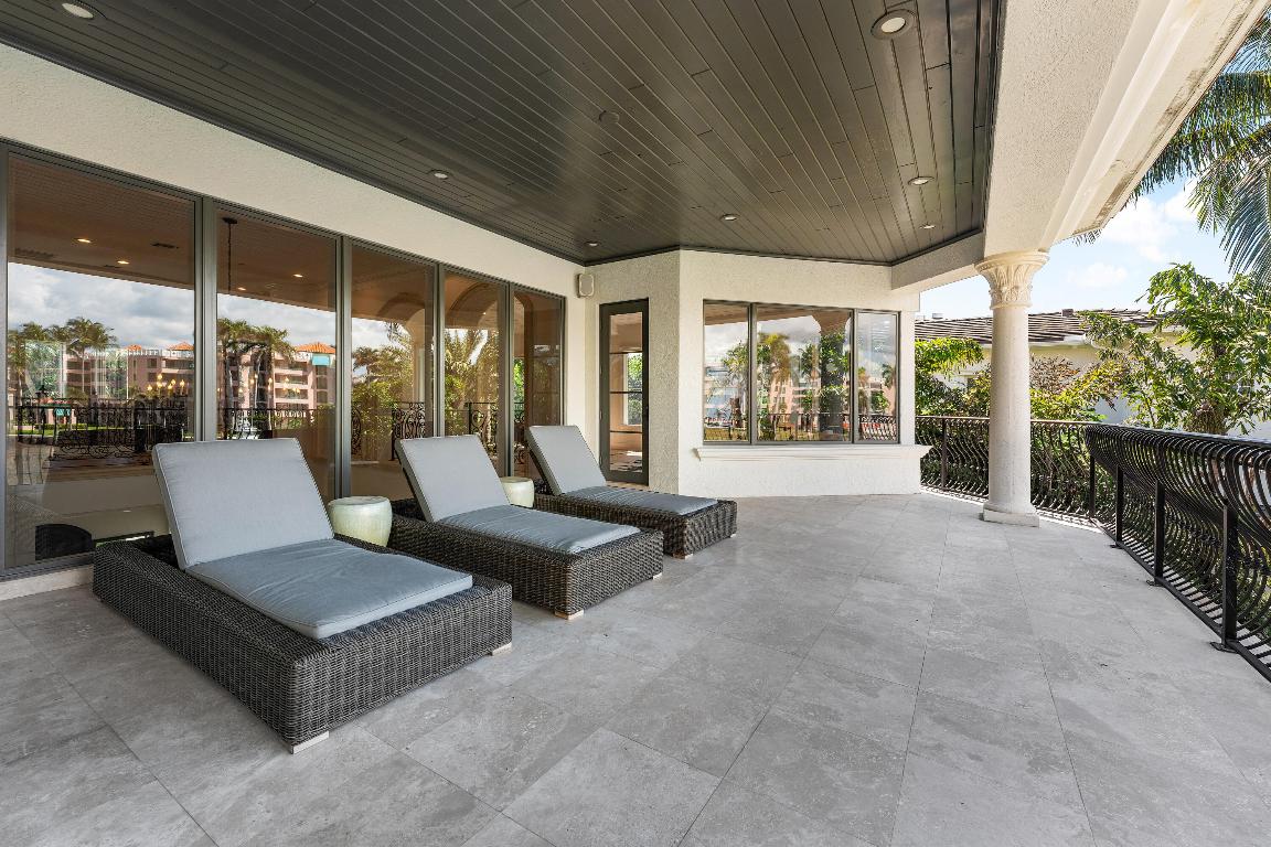 155 SE Spanish Boca Raton, FL 33432