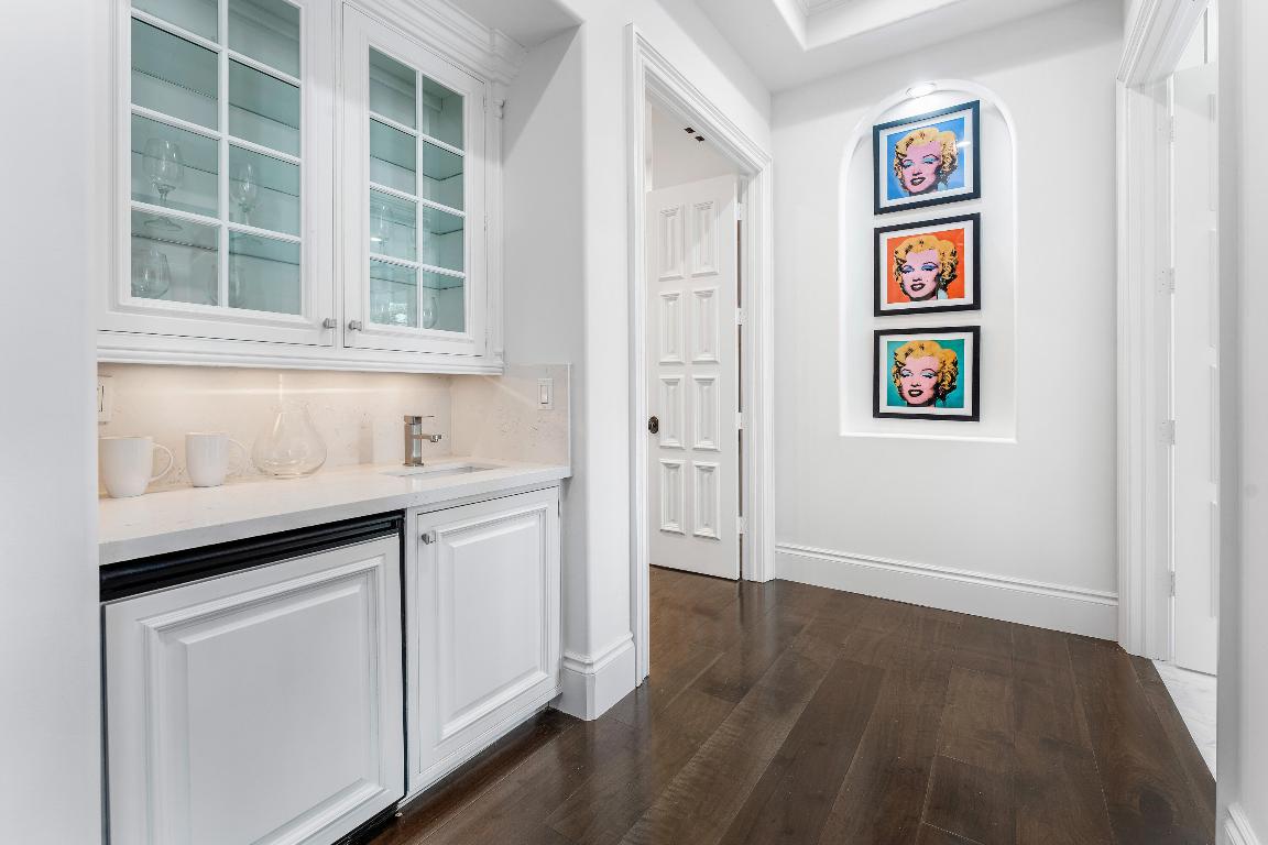 155 SE Spanish Boca Raton, FL 33432