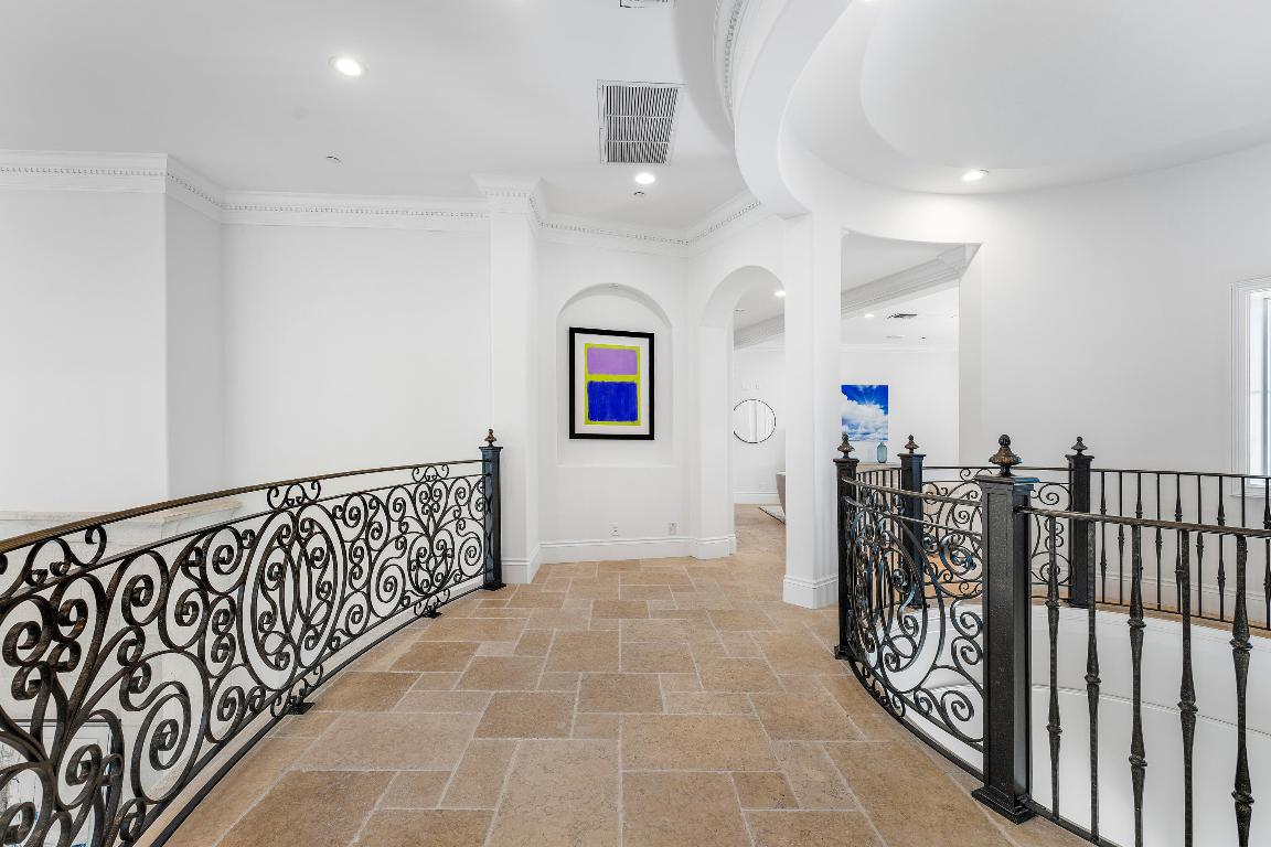 155 SE Spanish Boca Raton, FL 33432