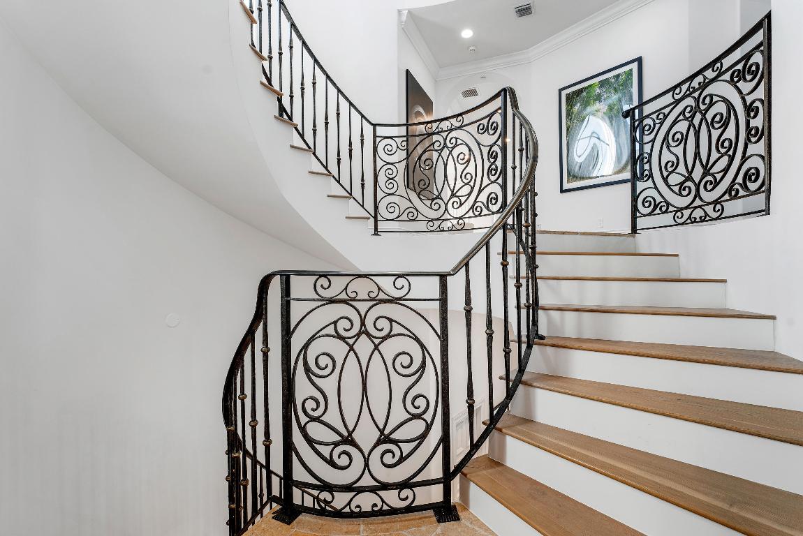 155 SE Spanish Boca Raton, FL 33432