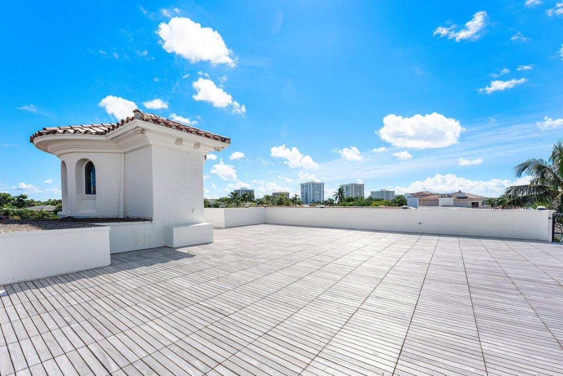 155 SE Spanish Boca Raton, FL 33432