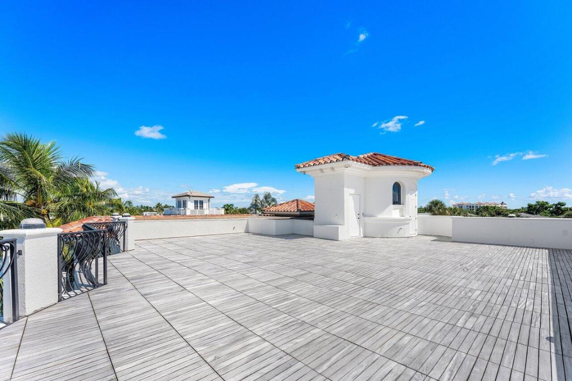 155 SE Spanish Boca Raton, FL 33432