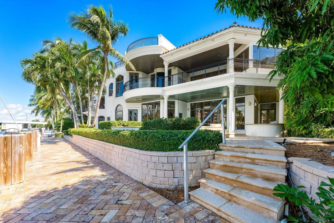 155 SE Spanish Boca Raton, FL 33432