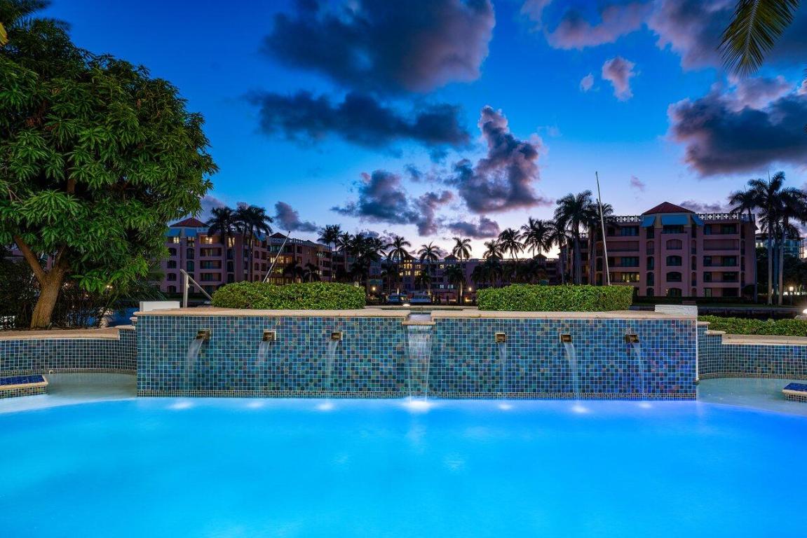 155 SE Spanish Boca Raton, FL 33432