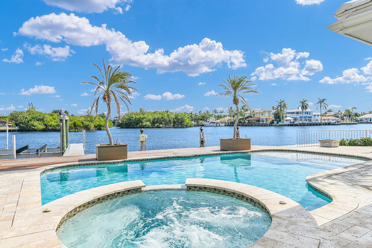 655 Castilla Ln Boynton Beach, FL 33435