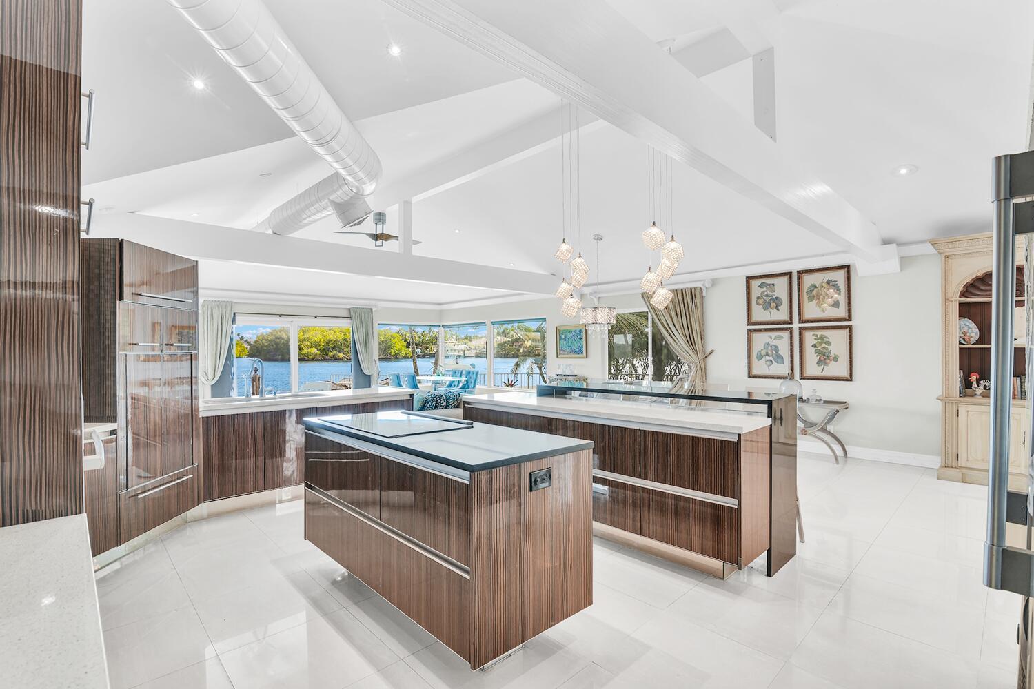 655 Castilla Ln Boynton Beach, FL 33435