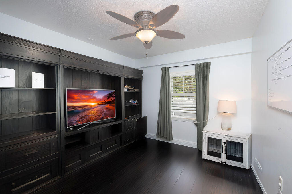 16215 121st Jupiter, FL 33478