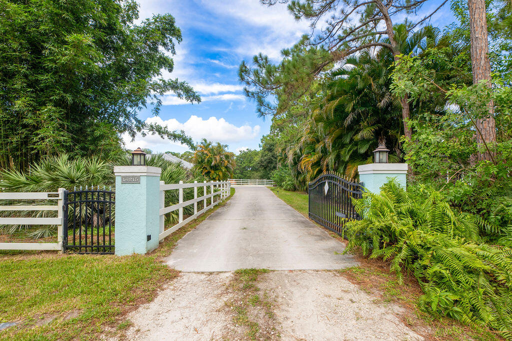 16215 121st Jupiter, FL 33478