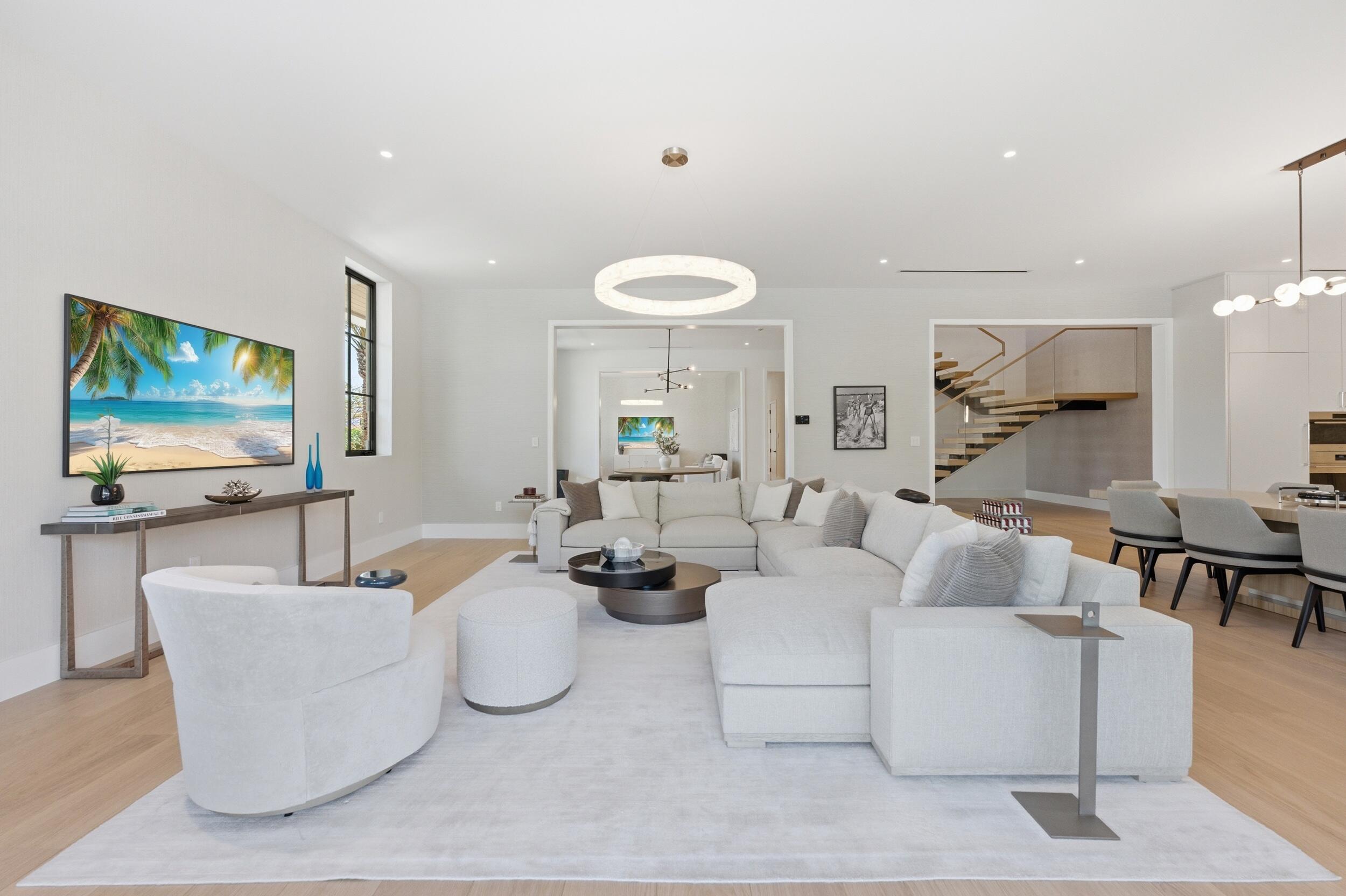 210 Cortez West Palm Beach, FL 33405