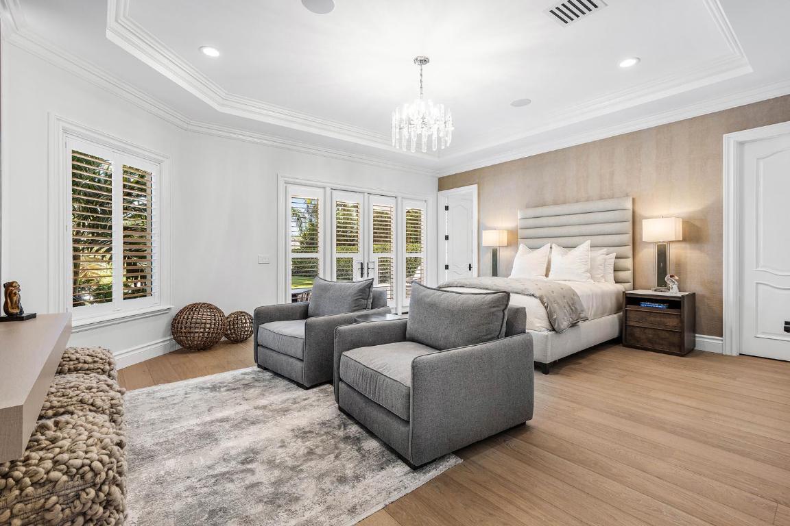 121 Royal Palm Boca Raton, FL 33432