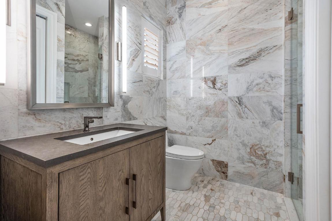 121 Royal Palm Boca Raton, FL 33432