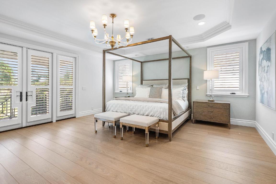 121 Royal Palm Boca Raton, FL 33432