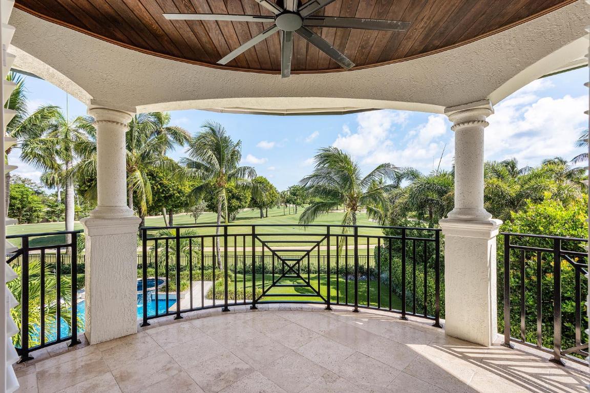 121 Royal Palm Boca Raton, FL 33432