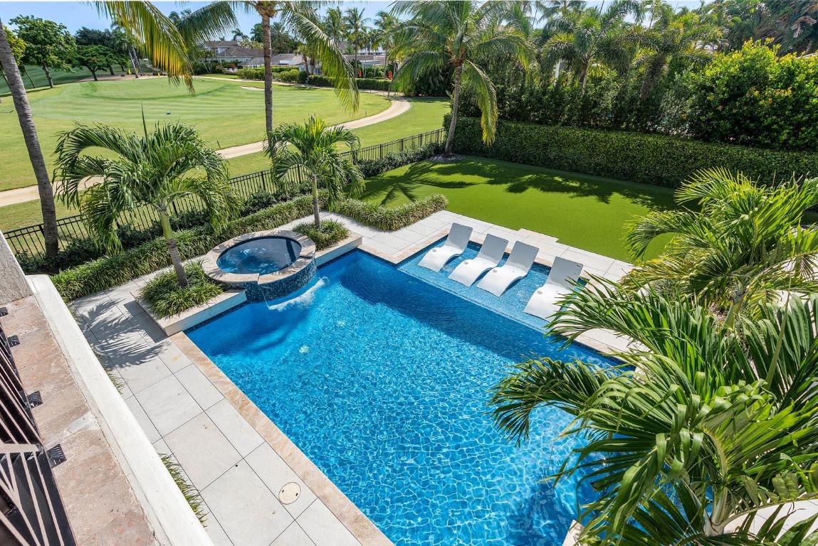 121 Royal Palm Boca Raton, FL 33432