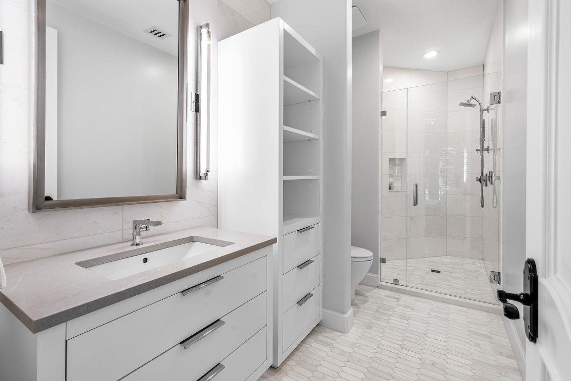 121 Royal Palm Boca Raton, FL 33432